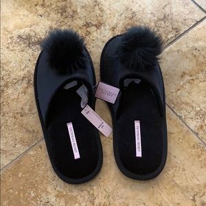 Victoria’s Secret black pom pom slippers 9-10